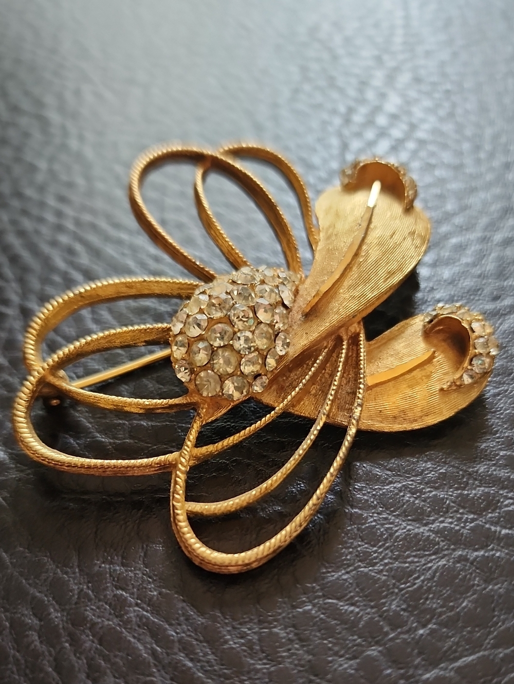 Vintage BSK Gold Tone Rhinestone Brooch